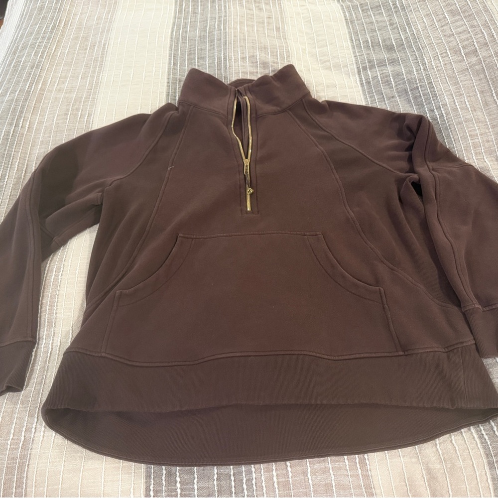 Lululemon funnel neck scuba